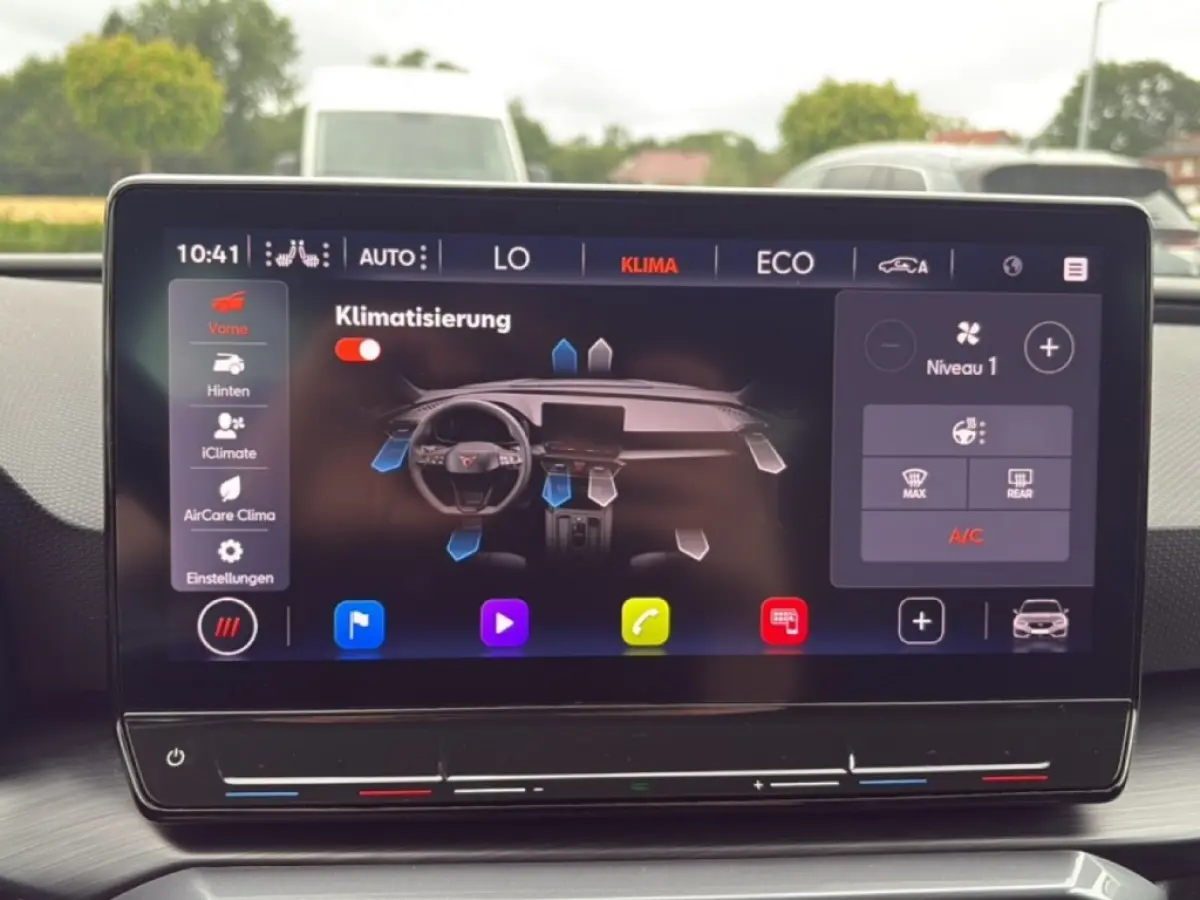 1.4 TSI e-HYBRID ACC/DCC/CAMERA/MATRIX/NAVI
