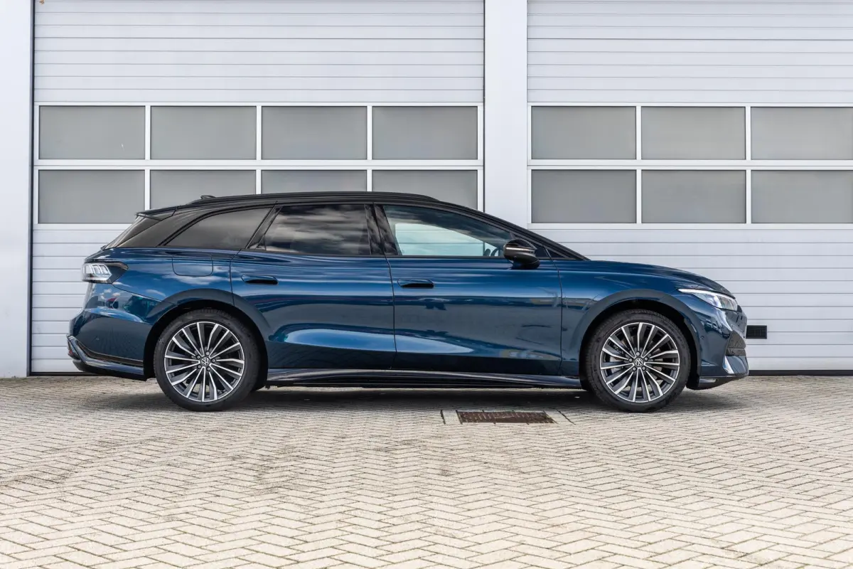 Limited Edition Plus 286pk 77 kWh | Velgen 20'' | Trekhaak Inklapbaar