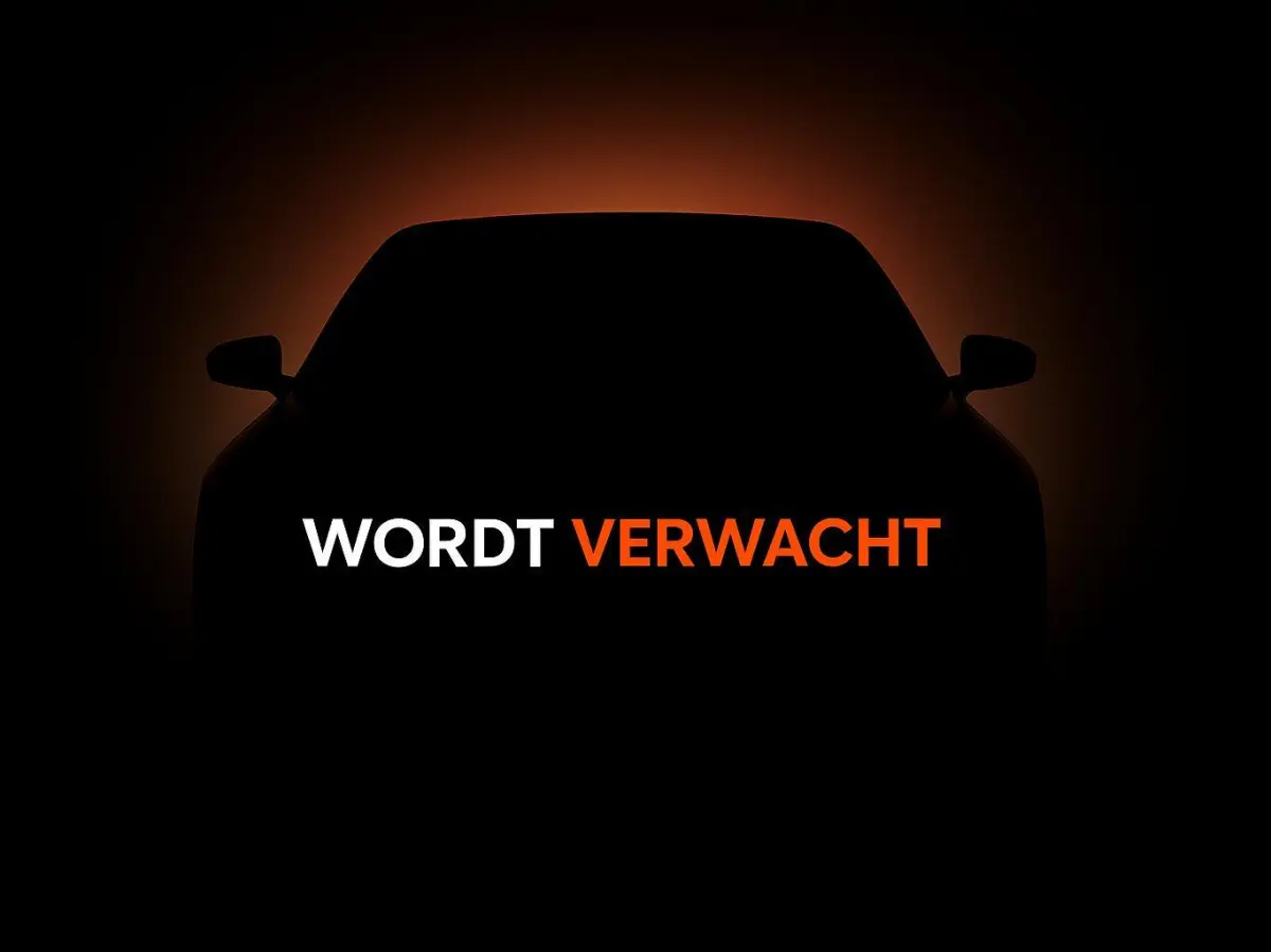 Berline 42 kWh Automaat Climate control Cruise control Achteruitrijcamera Led Navigatie Apple Carplay/ Android Auto Lichtmetalen velgen Stoelverwarming
