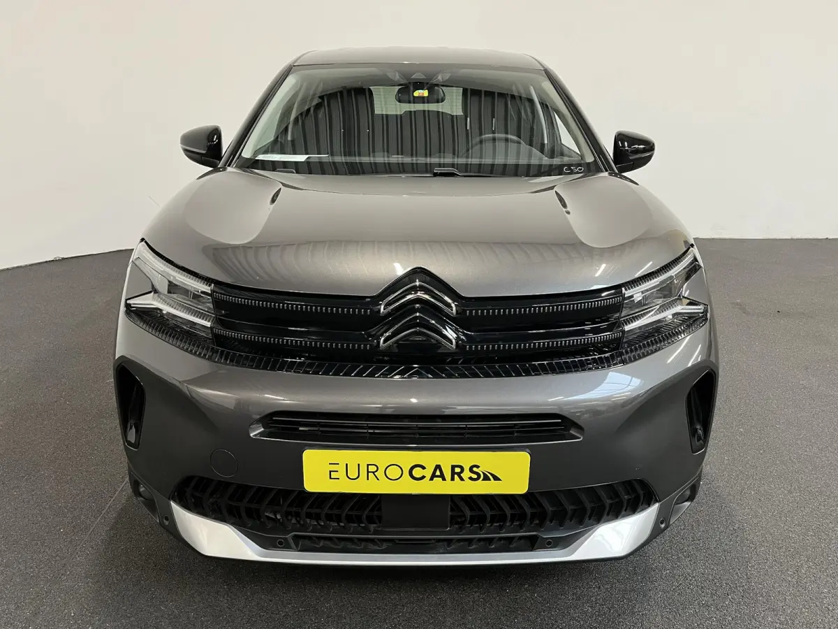 1.2 130PK Automaat Feel Climate Control Apple Carplay/Android Auto Navigatie Cruise Control Full LED 18" LM Velgen Privacy Glass PDC VA + Camera Keyless