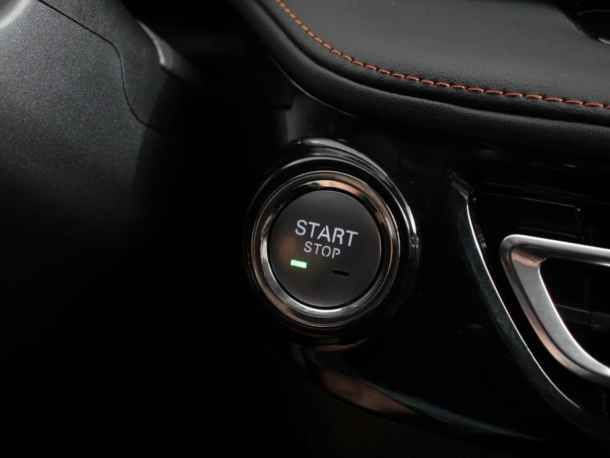 1.5 Luxury Automaat Navigatie Apple Carplay/Android Auto Airco Cruise Control Lichtmetalen velgen Digitaal Dashboard