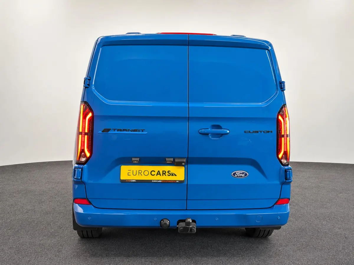 320 L2H1 Aut. Limited 71 kWh DC Dubbele Cabine Full LED Navi Camera LM Velgen PDC VA Cruise Control 2 Schuifdeuren
