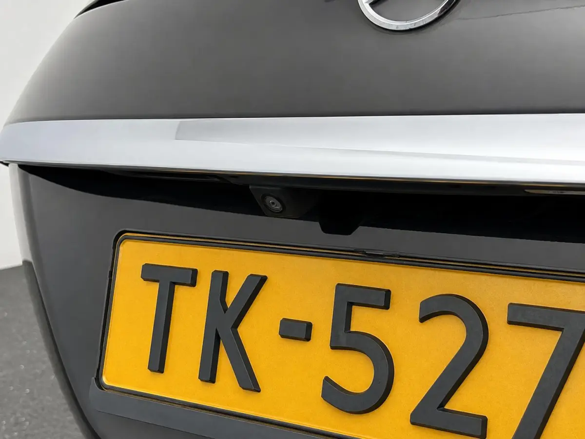350 d 4MATIC Trekhaak Panoramadak Camera Luchtvering Electrische Stoelen Cruise Control Dodehoek Navigatie Leder Stoelverwarming