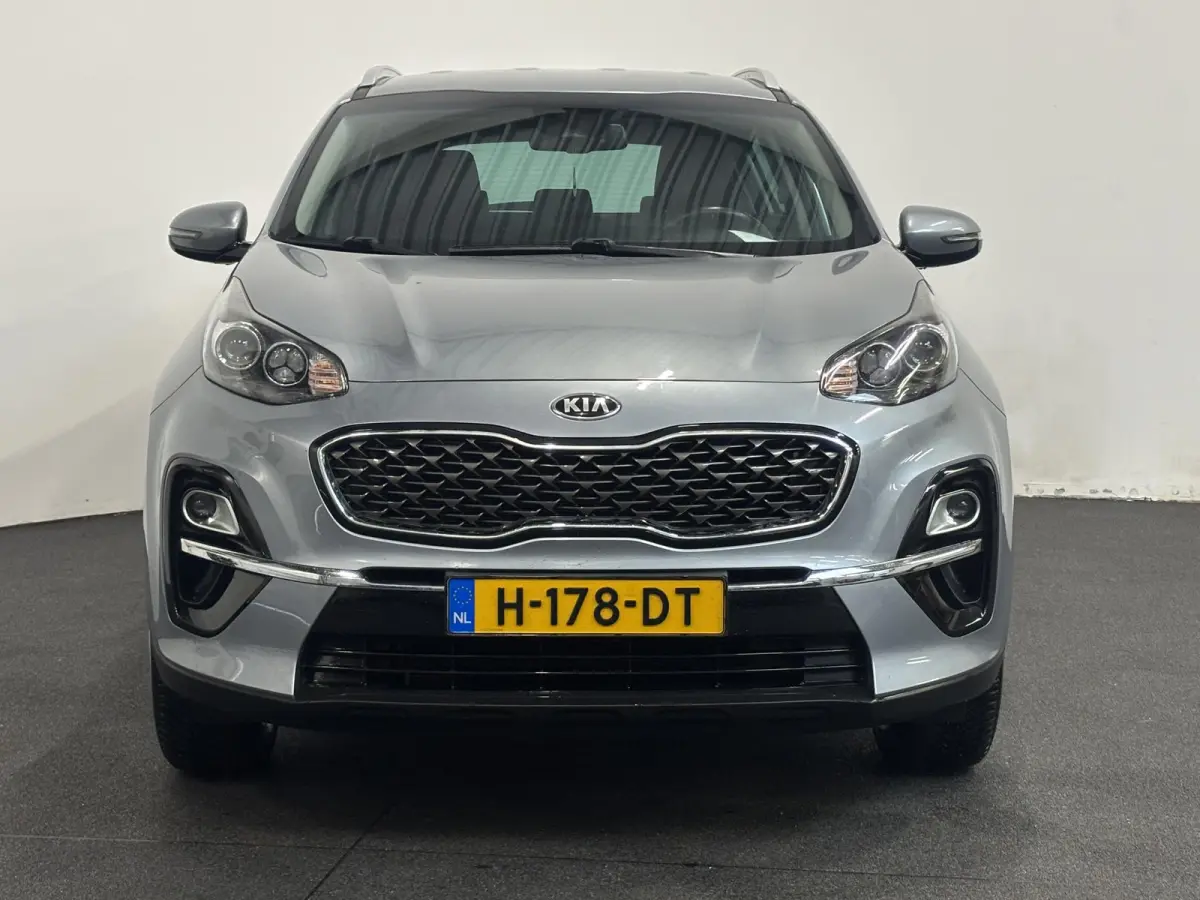 1.6 GDI DynamicLine Navigatie Climate control Camera