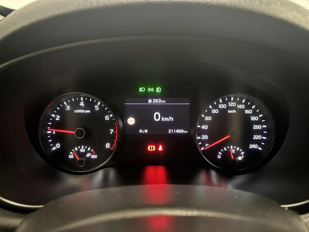 1.6 GDI DynamicLine Navigatie Climate control Camera