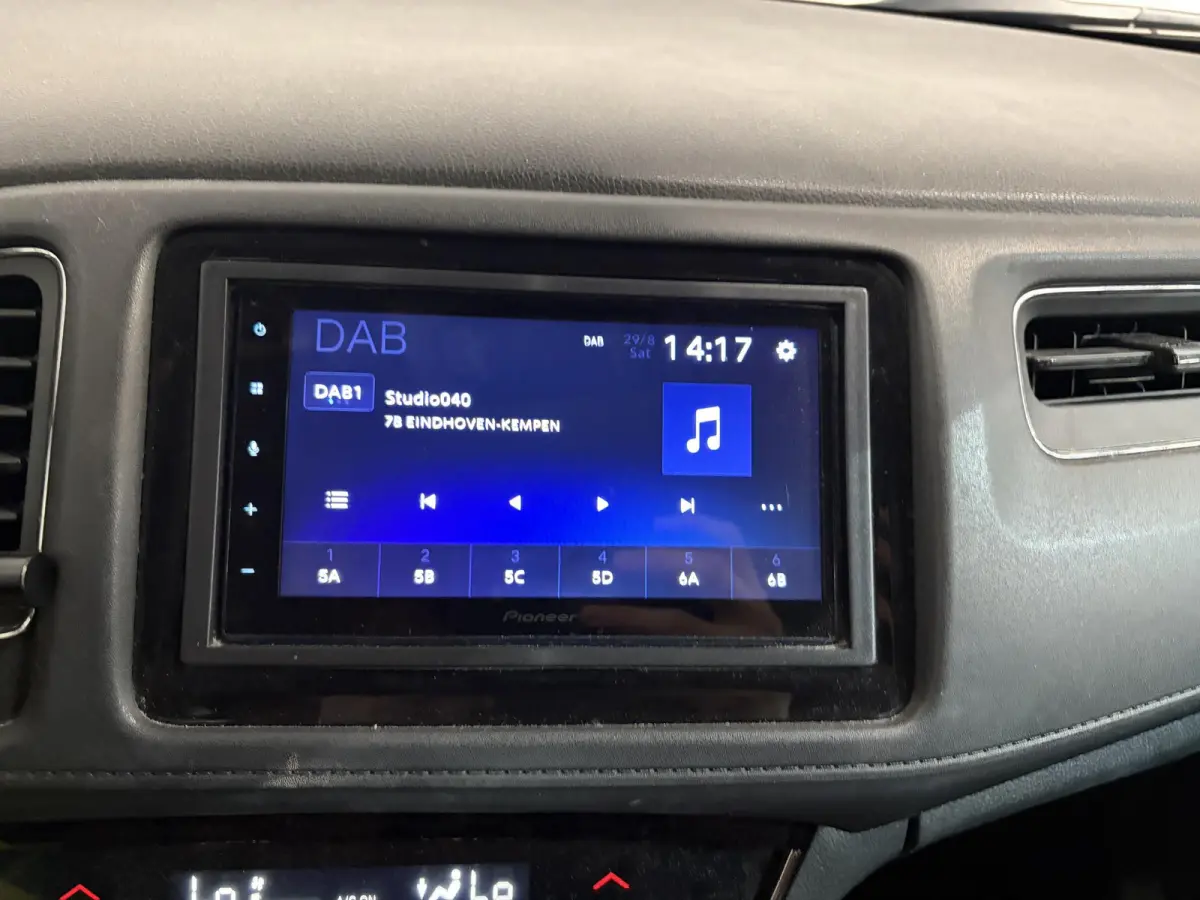 1.5 i-VTEC Elegance Camera Navigatie Climate control
