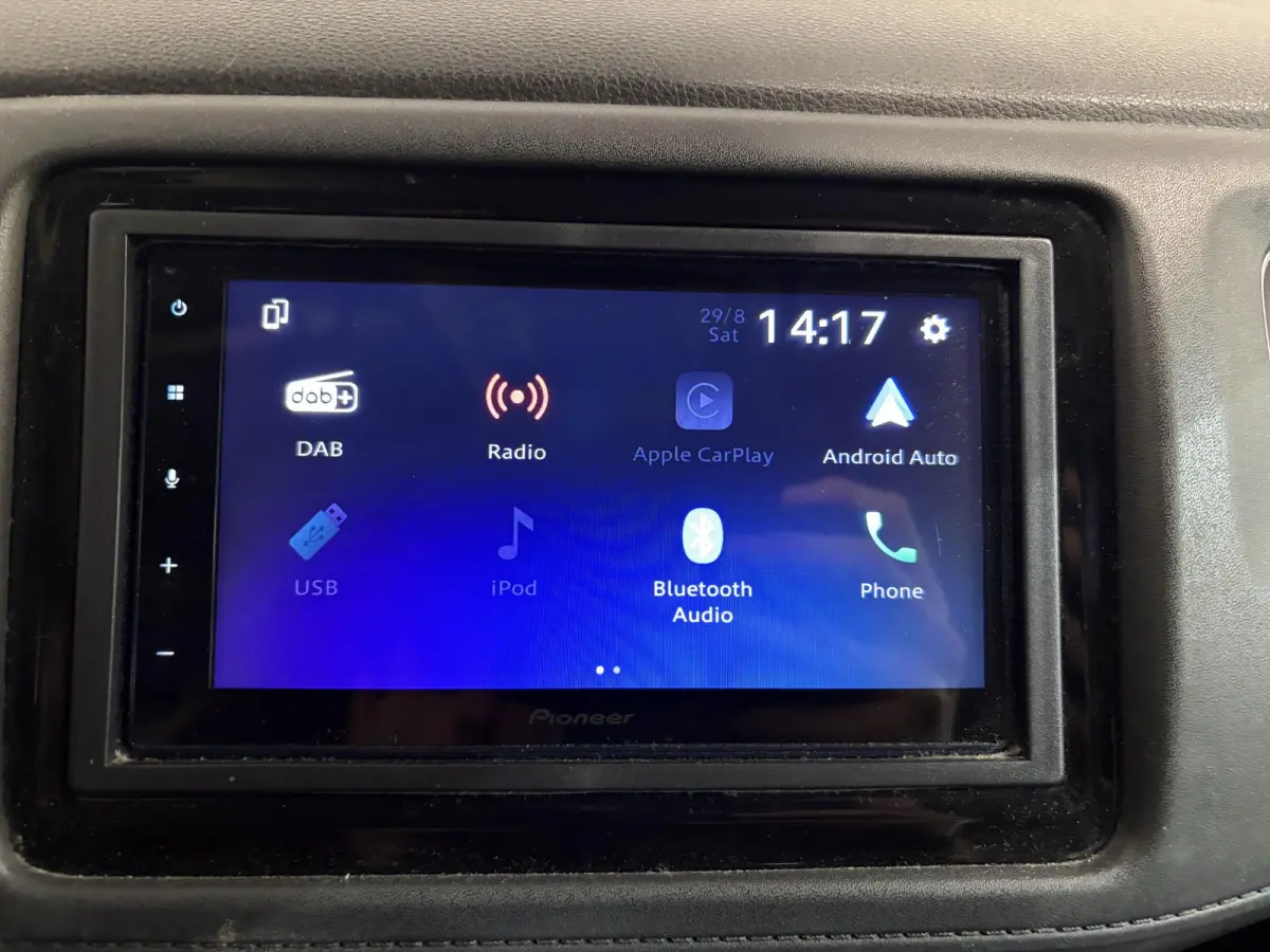 1.5 i-VTEC Elegance Camera Navigatie Climate control