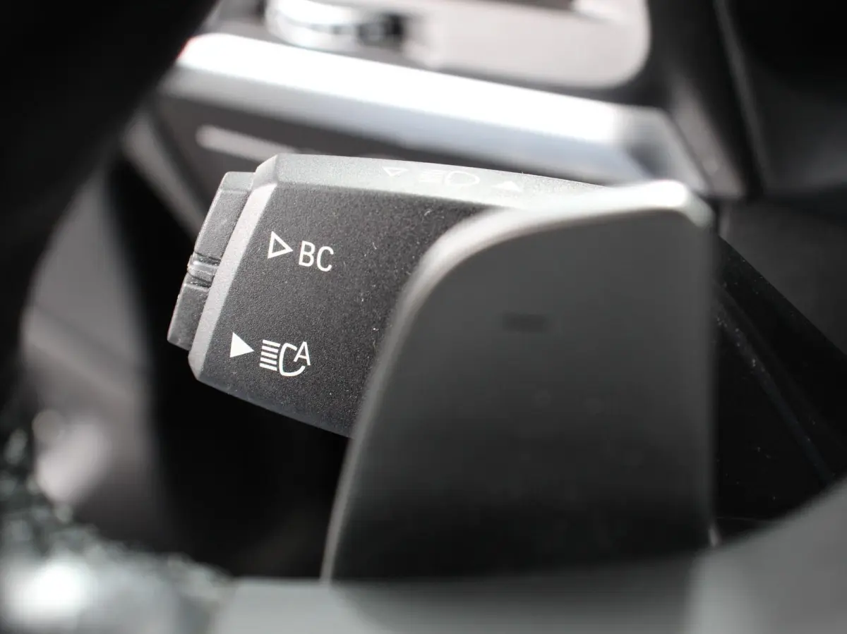 xDrive30e 292pk M-Sport Executive PHEV DEMO ! Camera Electrische achterklep Navigatie Apple Carplay/Android Auto Parkeer sensoren