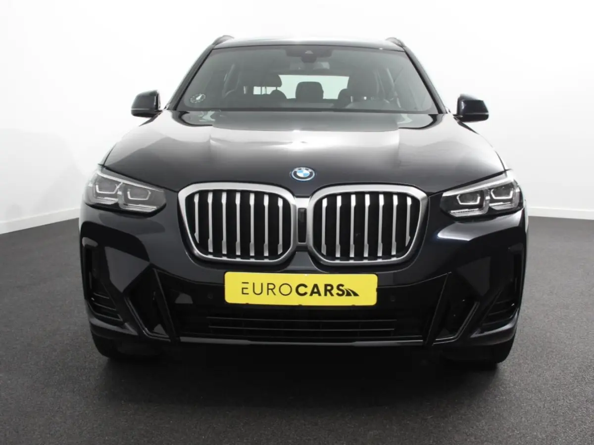 xDrive30e 292pk M-Sport Executive PHEV DEMO ! Camera Electrische achterklep Navigatie Apple Carplay/Android Auto Parkeer sensoren