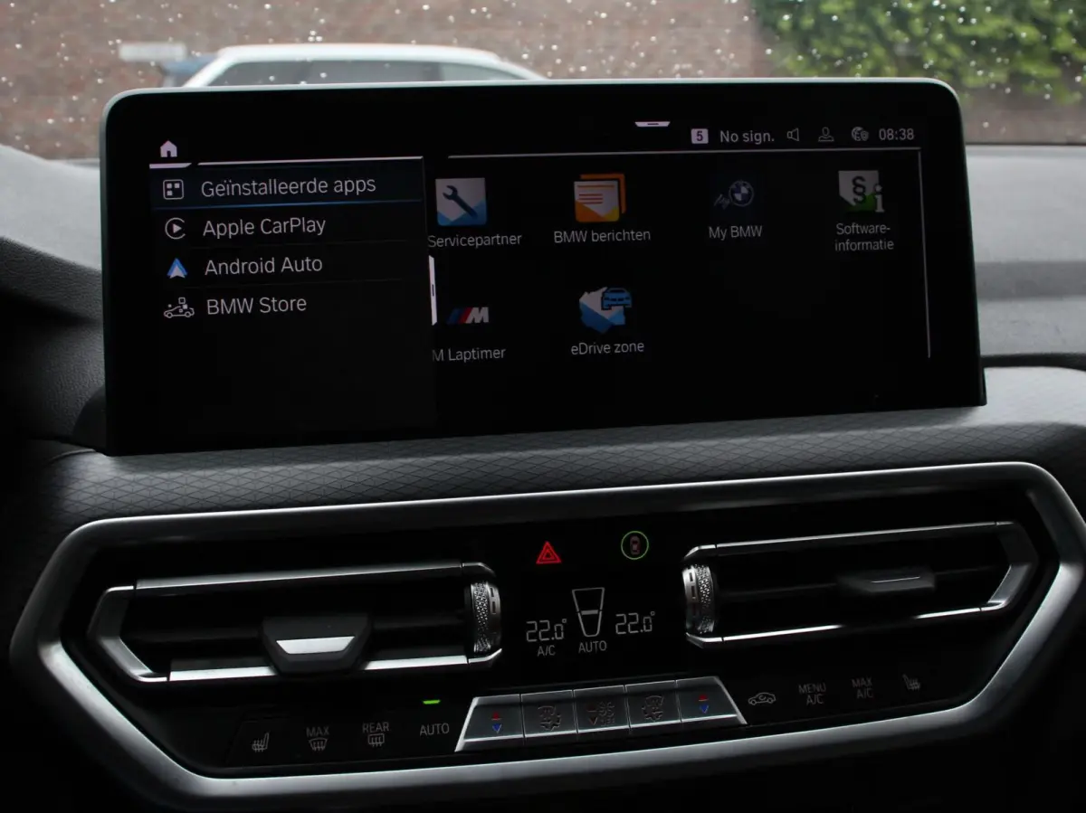 xDrive30e 292pk M-Sport Executive PHEV DEMO ! Camera Electrische achterklep Navigatie Apple Carplay/Android Auto Parkeer sensoren