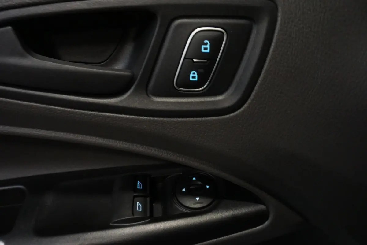1.5 EcoBlue Automaat L2 Trend Navi Airco Parkeersensoren  Cruise Control Camera