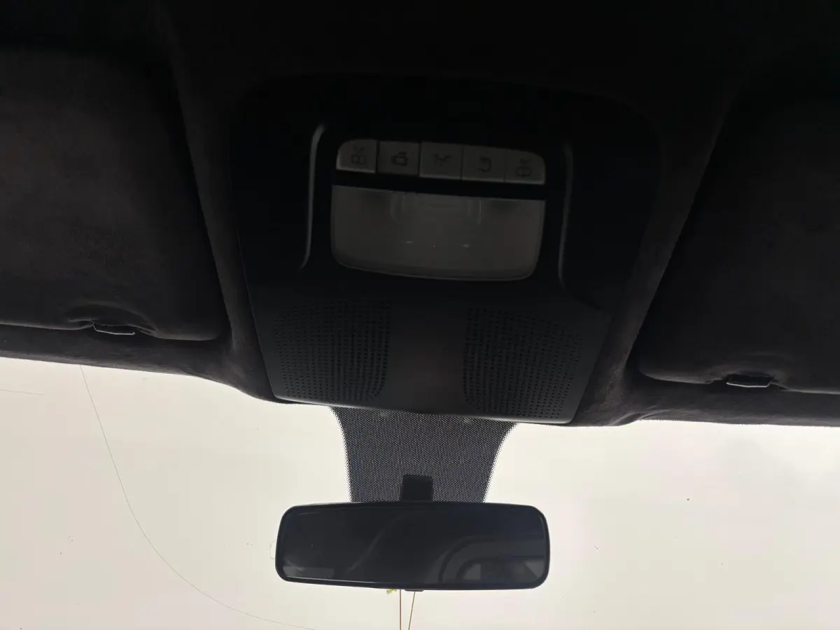 119 CDI Lang Automaat Airco Cruise Control Camera Parkeersensoren Achterklep Trekhaak Side bars