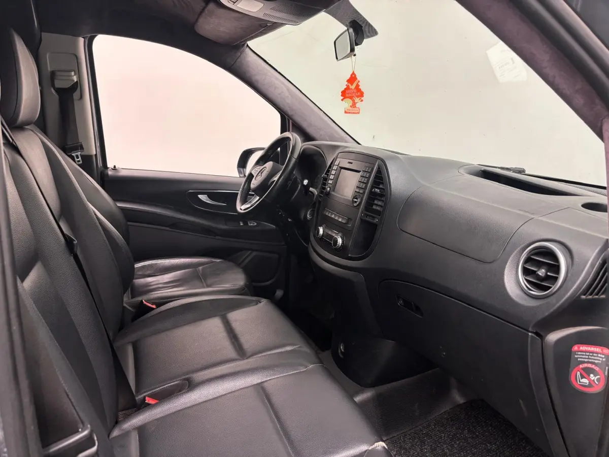 119 CDI Lang Automaat Airco Cruise Control Camera Parkeersensoren Achterklep Trekhaak Side bars