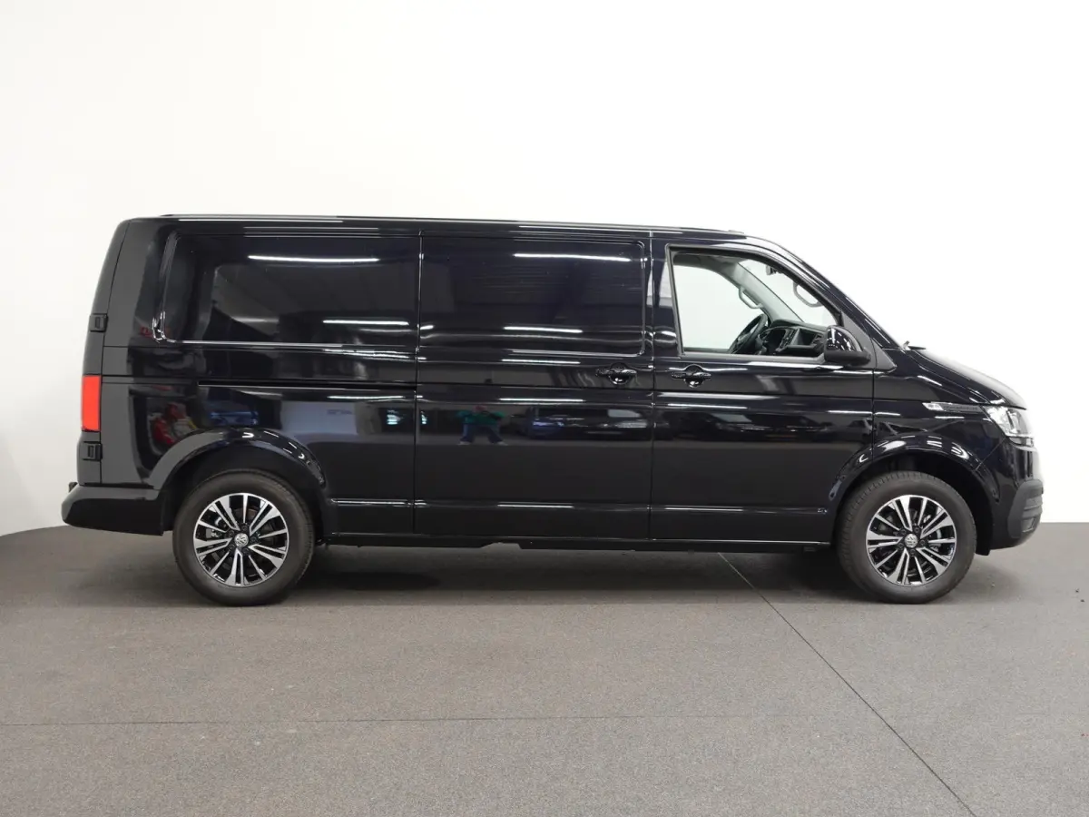 2.0 TDI L2H1 28 Highline Automaat Camera Airco Cruise