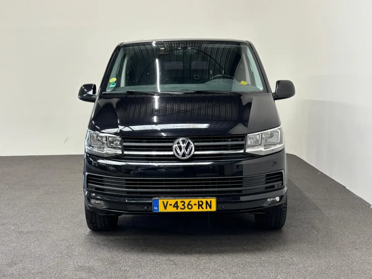 2.0 TDI L2H1 Highline Handel/Export Airco Cruise control Navigatie Parkeersensoren 20 inch Licht metalen velgen