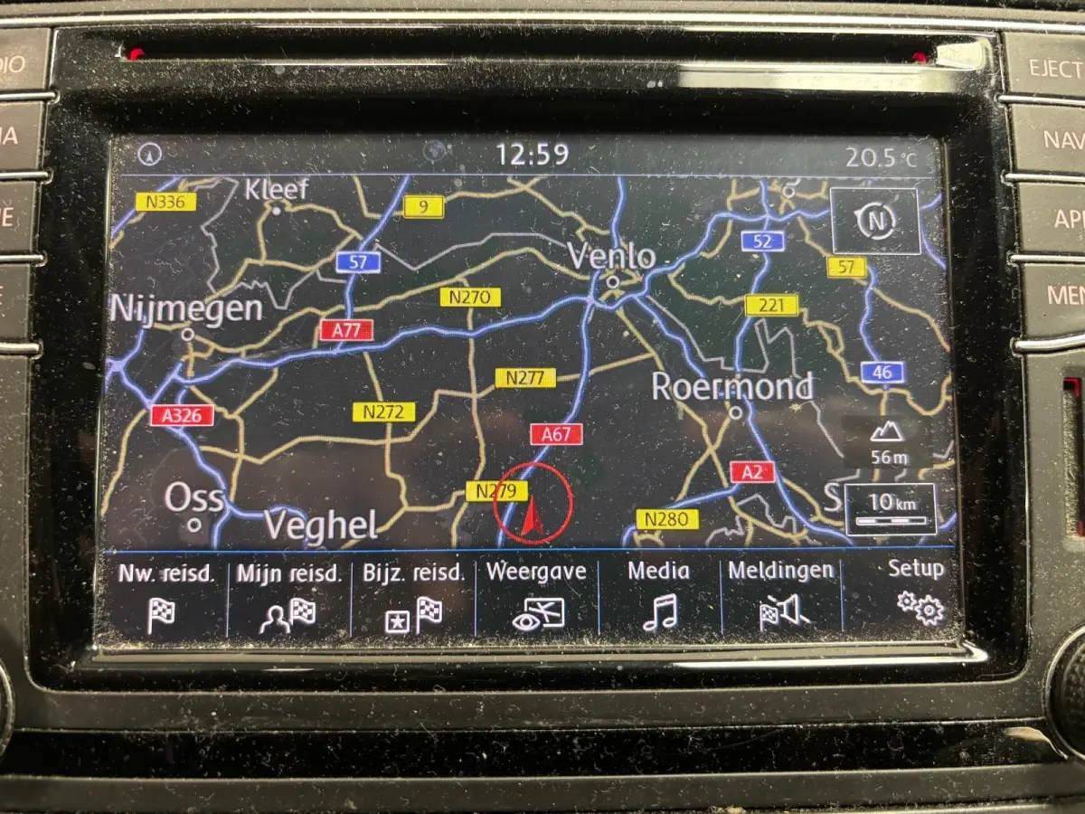 2.0 TDI L2H1 Highline Handel/Export Airco Cruise control Navigatie Parkeersensoren 20 inch Licht metalen velgen