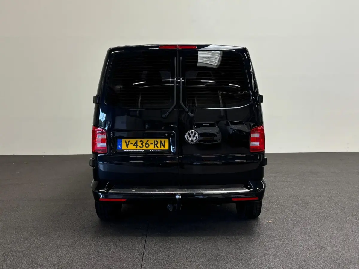 2.0 TDI L2H1 Highline Handel/Export Airco Cruise control Navigatie Parkeersensoren 20 inch Licht metalen velgen