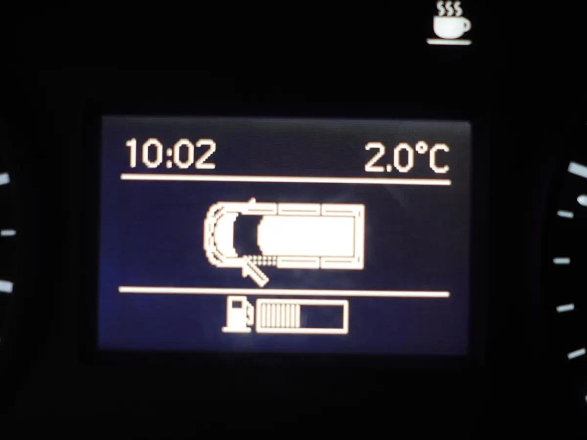 111 Base Extra Lang 9persoons PERSONENBUS HANDEL/EXPORT incl. BTW Airco