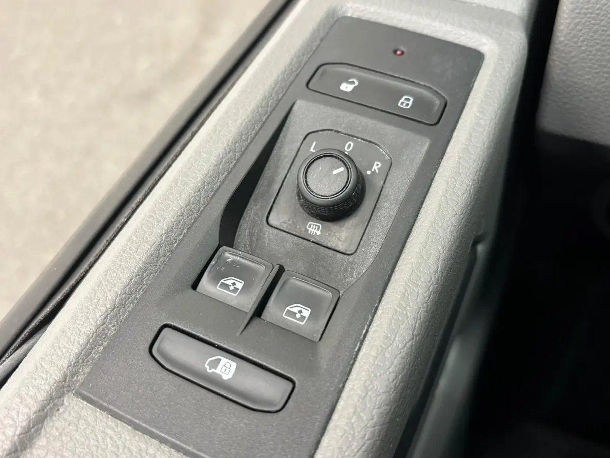 2.0 TDI L2H1 30 Airco Adaptieve Cruise Control Camera Apple Carplay/Android Auto Trekhaak