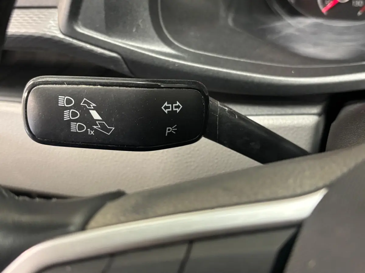 2.0 TDI L2H1 30 Airco Adaptieve Cruise Control Camera Apple Carplay/Android Auto Trekhaak