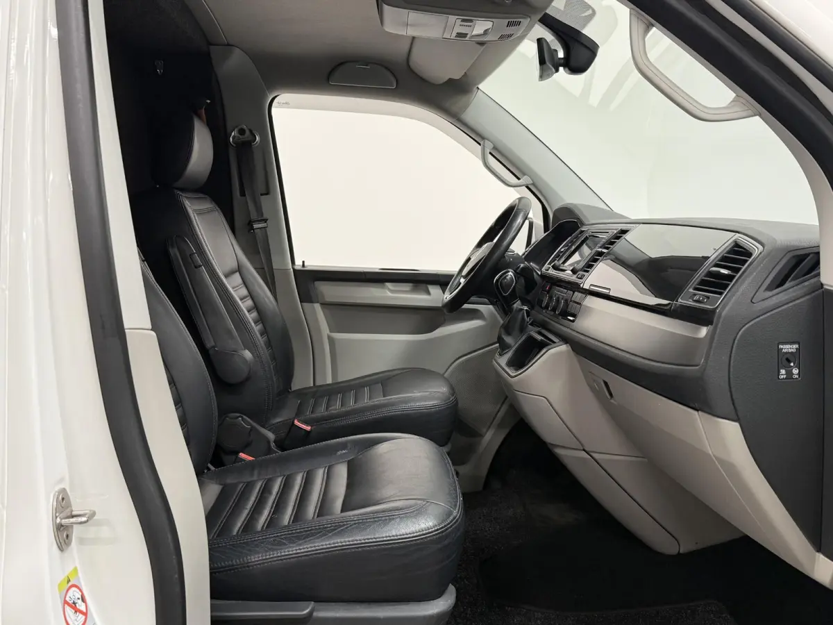 2.0 TDI L2H1 Automaat HANDEL / EXPORT Airco Navi LM velgen LED Achterklep Trekhaak Adaptieve Cruise Control