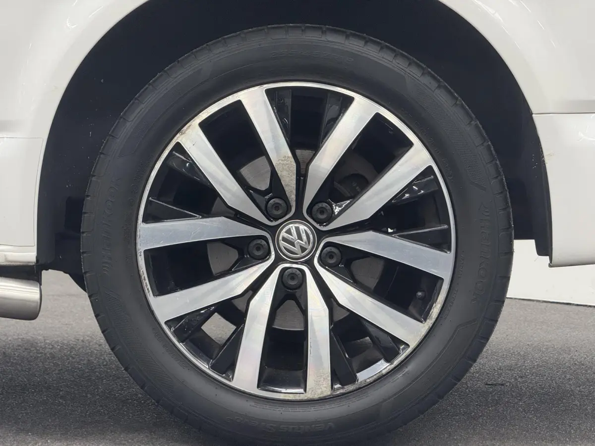 2.0 TDI L2H1 Automaat HANDEL / EXPORT Airco Navi LM velgen LED Achterklep Trekhaak Adaptieve Cruise Control