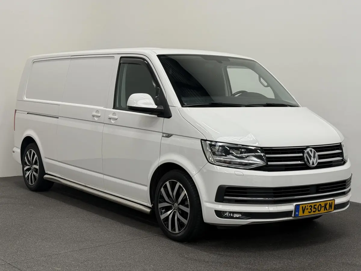 2.0 TDI L2H1 Automaat HANDEL / EXPORT Airco Navi LM velgen LED Achterklep Trekhaak Adaptieve Cruise Control