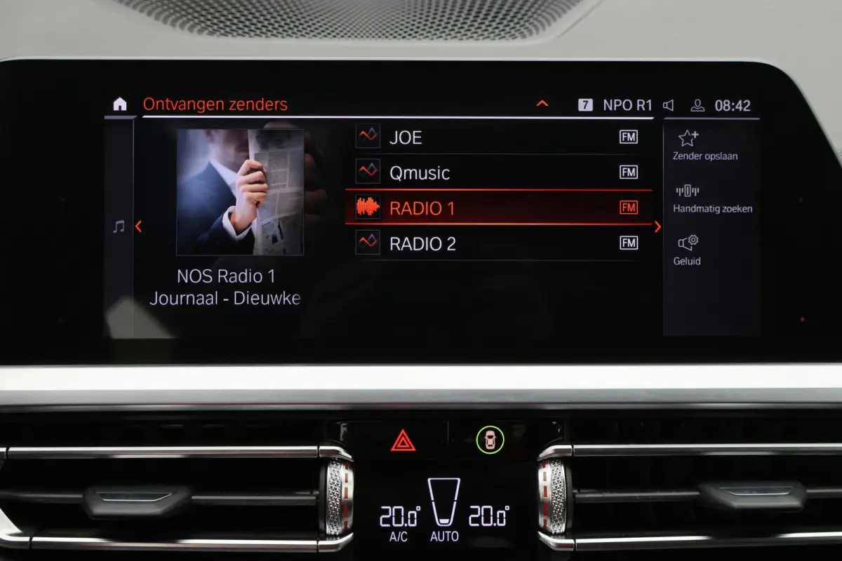 320i Executive Edition Leder/Stof, Virtual, Cruise, Apple Carplay, LED, Climate, PDC, 19''