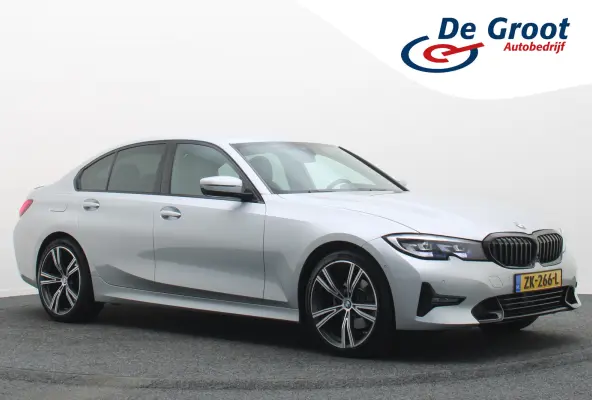 320i Executive Edition Leder/Stof, Virtual, Cruise, Apple Carplay, LED, Climate, PDC, 19''