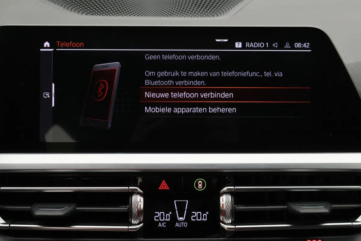 320i Executive Edition Leder/Stof, Virtual, Cruise, Apple Carplay, LED, Climate, PDC, 19''
