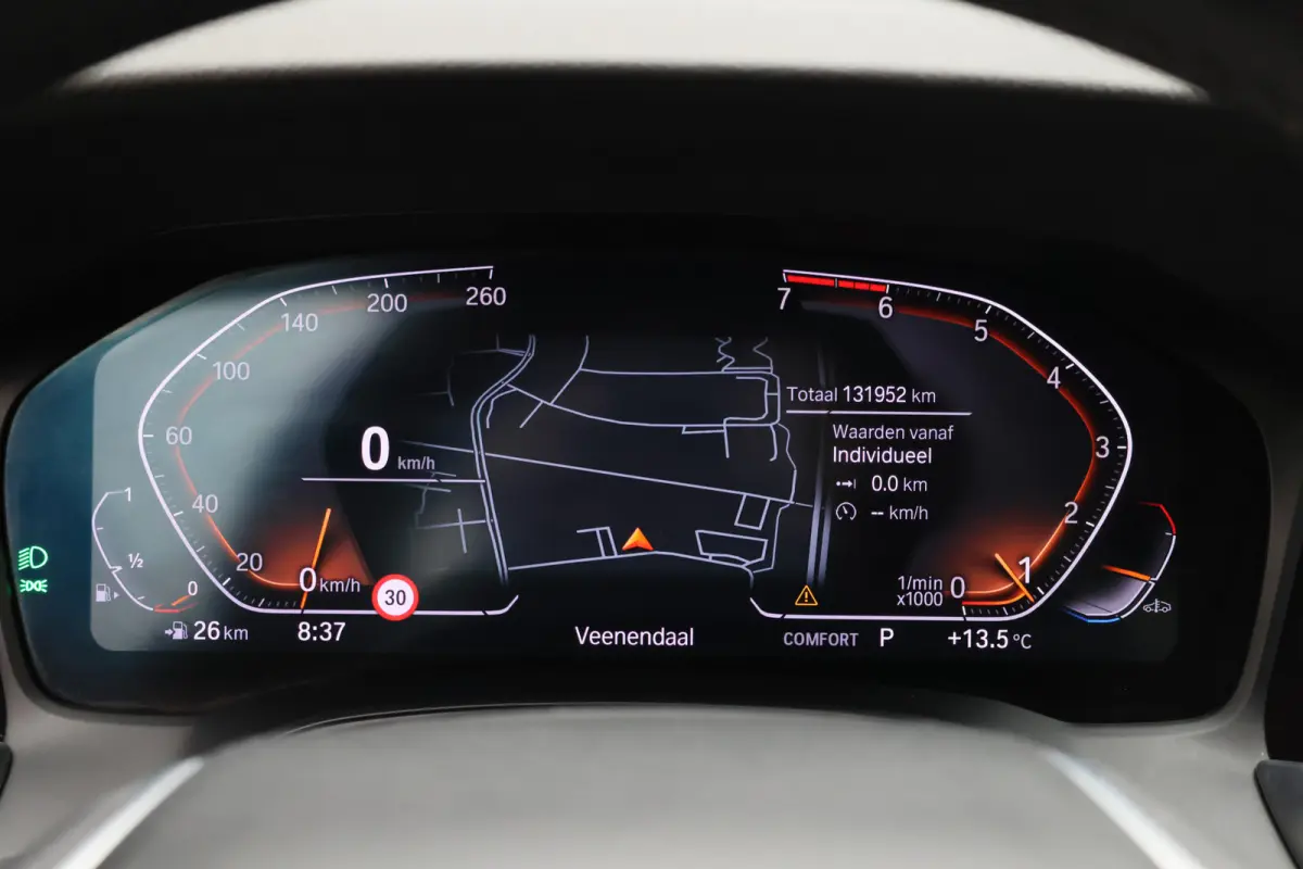 320i Executive Edition Leder/Stof, Virtual, Cruise, Apple Carplay, LED, Climate, PDC, 19''