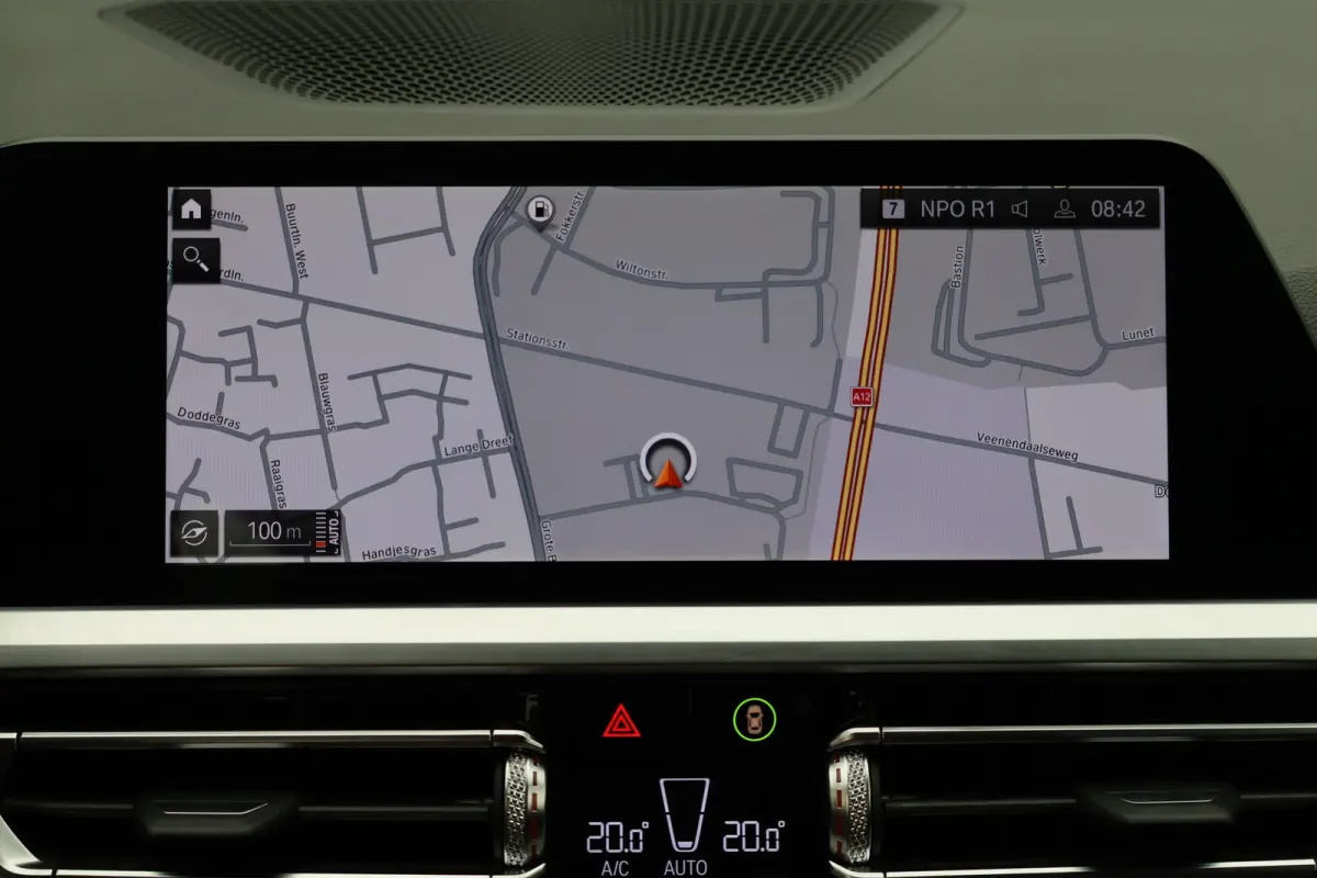 320i Executive Edition Leder/Stof, Virtual, Cruise, Apple Carplay, LED, Climate, PDC, 19''