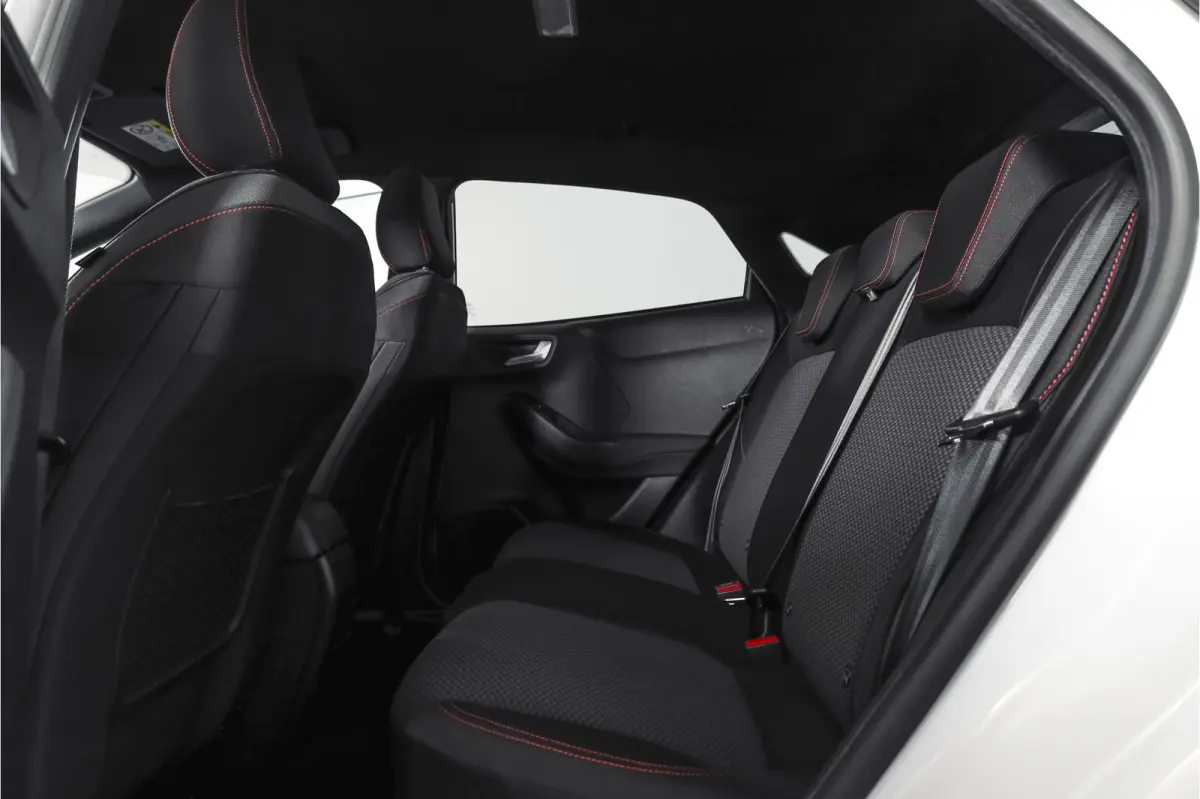 1.0 EcoBoost 125 PK ST-Line Orig. NL | Winterpack | Comfortpack | Dig. Cockpit | Cruise  | PDC | NAV+App. Connect | ECC | LM 17" |