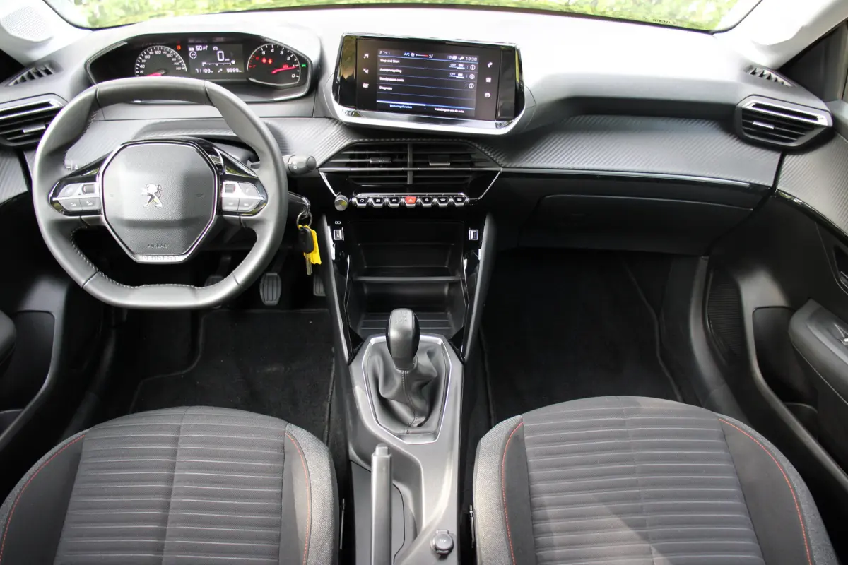 1.2 PureTech 75 Active NAVI | CLIMATE CONTROL | PARK SENS | CRUISE CONTROL | CARPLAY / ANDROID AUTO
