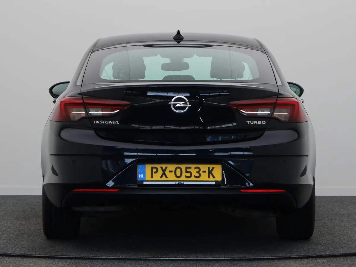 1.5 Turbo 165pk Innovation | Dealer onderhouden | 1e Eigenaar | Intellilux led Matrix | AGR Stoelen | NIEUWSTAAT! |