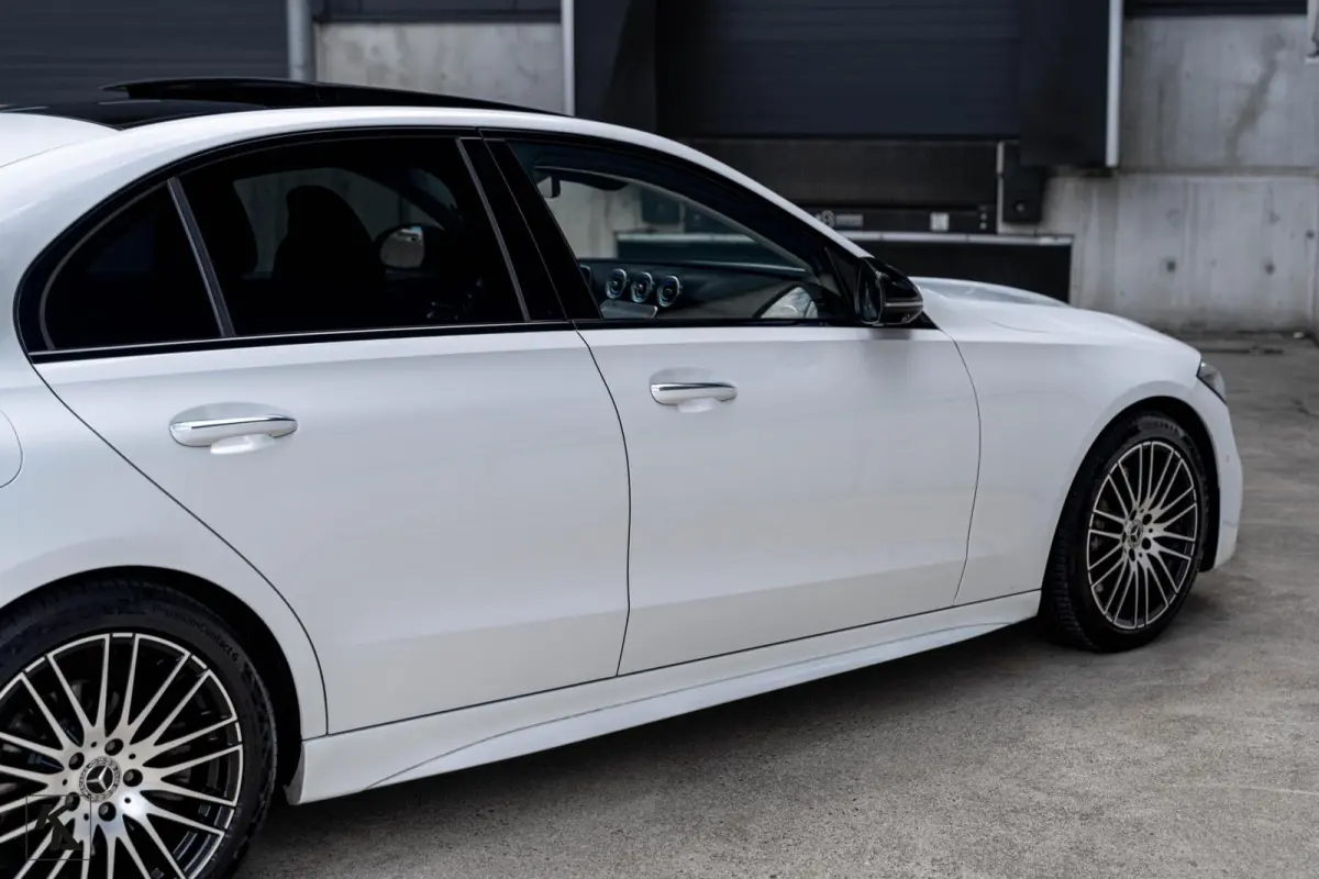 300 AMG Line