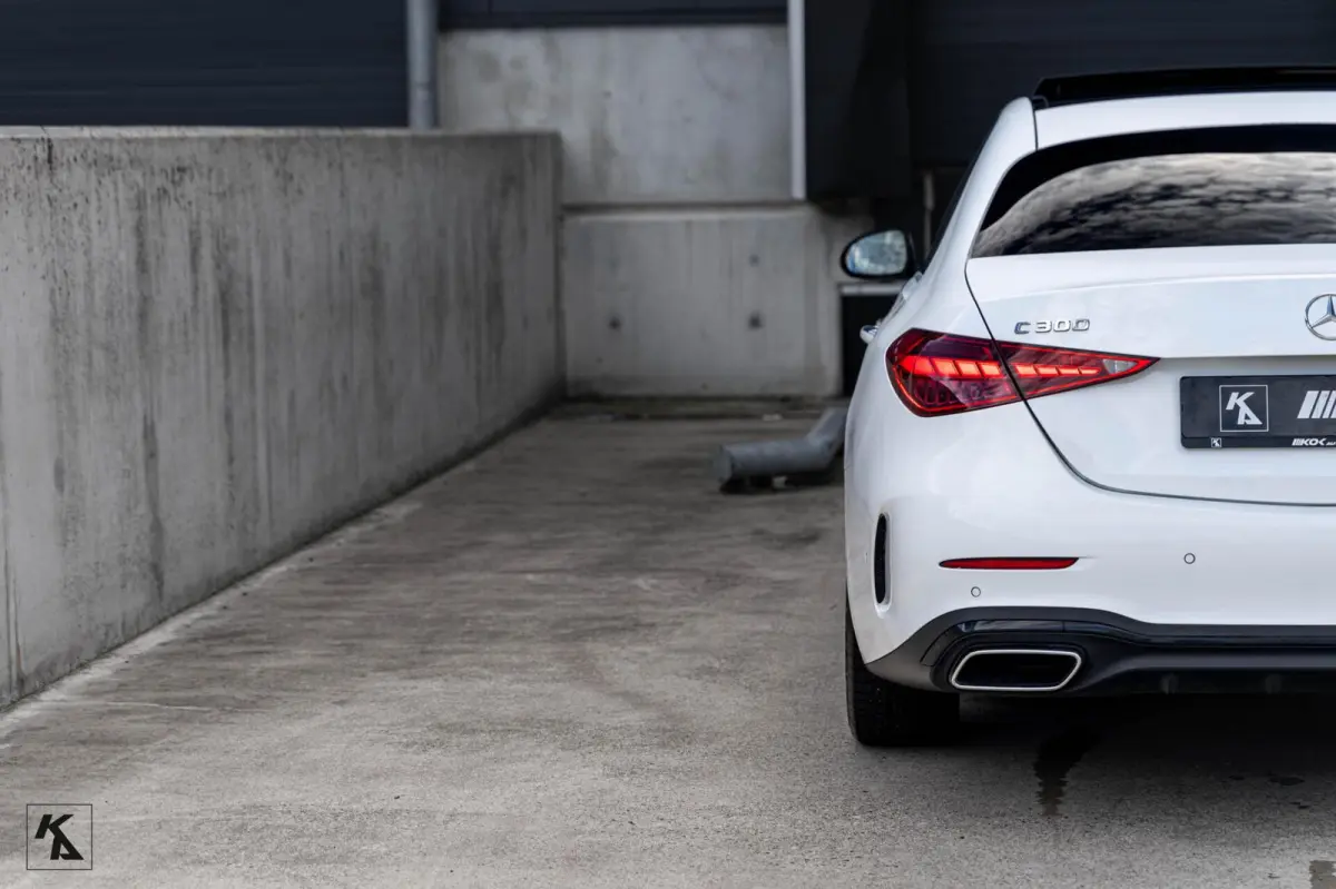 300 AMG Line