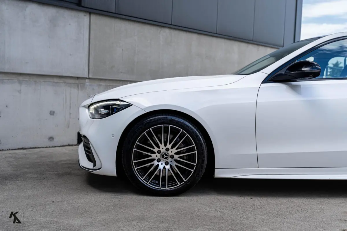 300 AMG Line