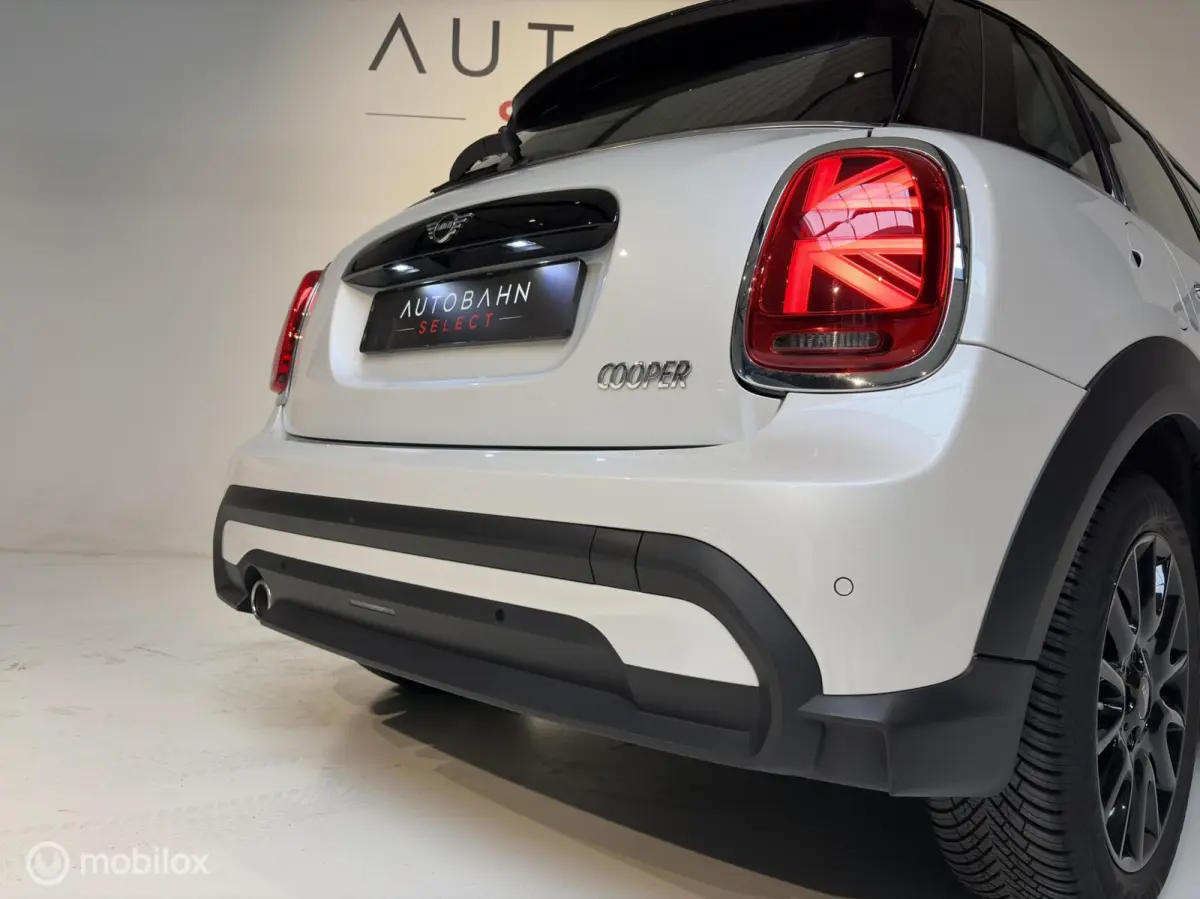 1.5 Cooper Camden Plus Edition