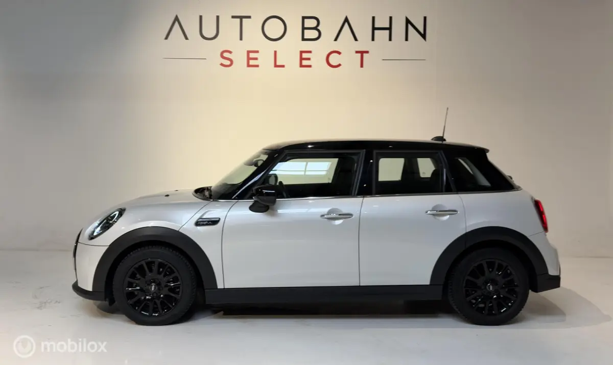 1.5 Cooper Camden Plus Edition