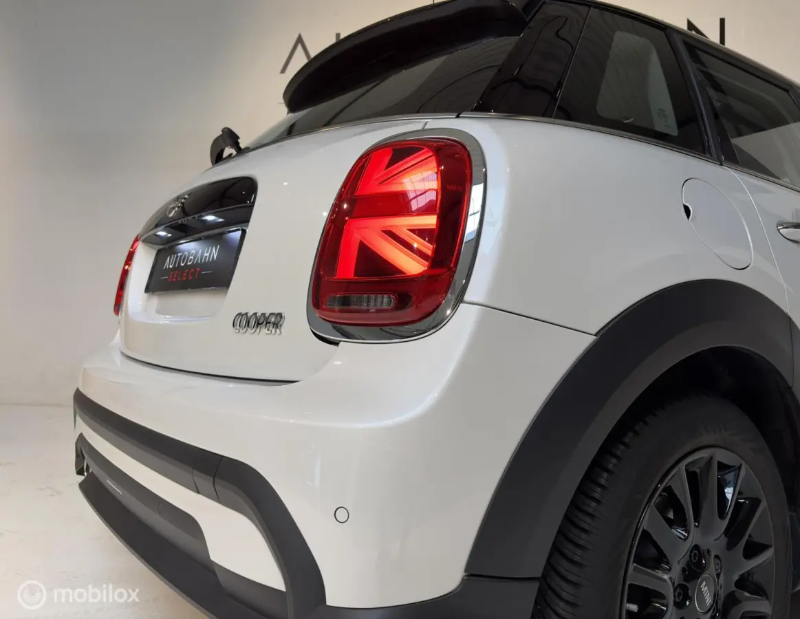 1.5 Cooper Camden Plus Edition