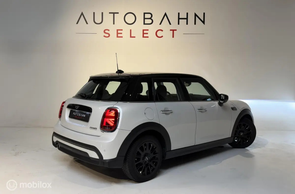 1.5 Cooper Camden Plus Edition
