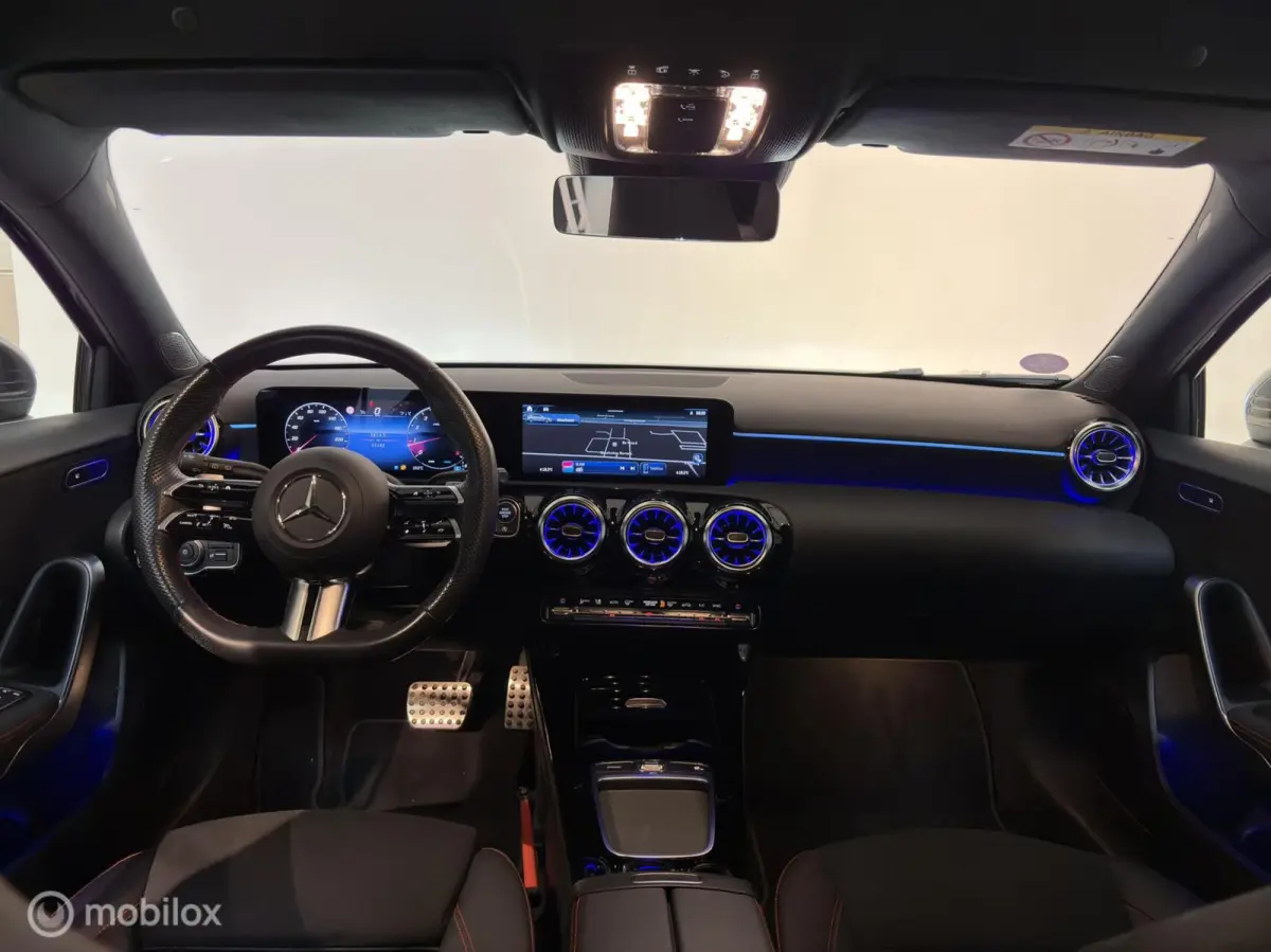 A180 DCT AMG/ Burmester/ Premium/ LED