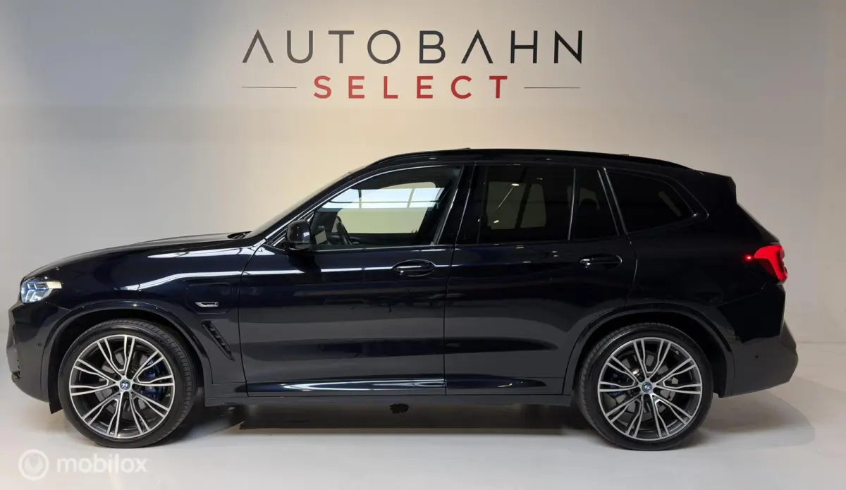 Xdrive30e M-Sport/ H&K/ Head-up/ Pano/ Trekhaak/360"