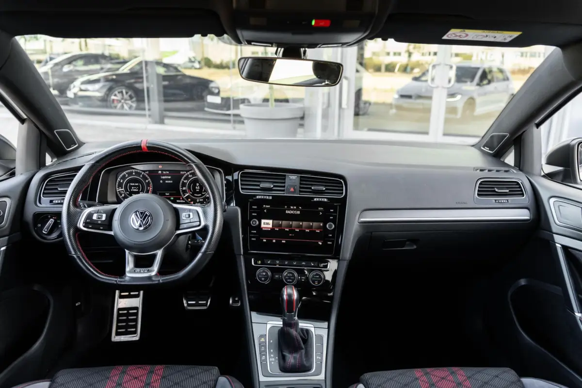 2.0 TSI GTI TCR Dsg Dynaudio Camera DCC