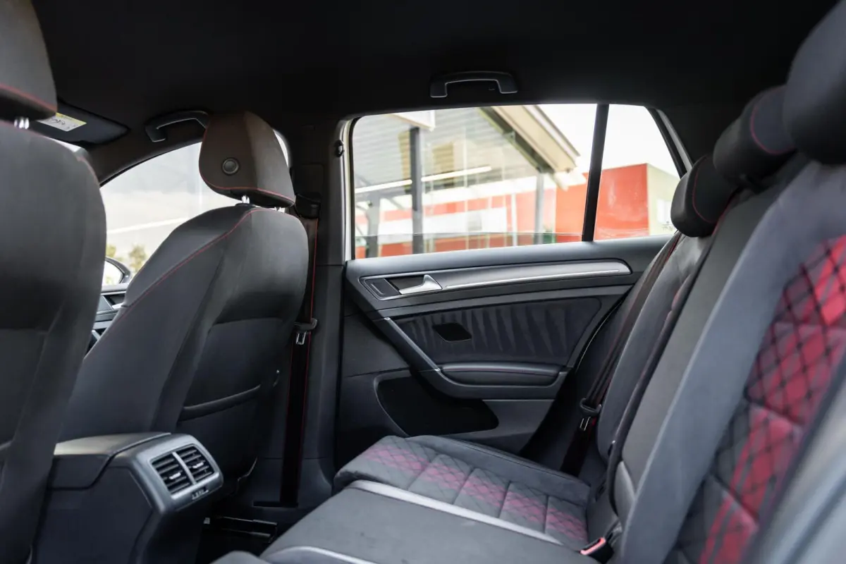 2.0 TSI GTI TCR Dsg Dynaudio Camera DCC