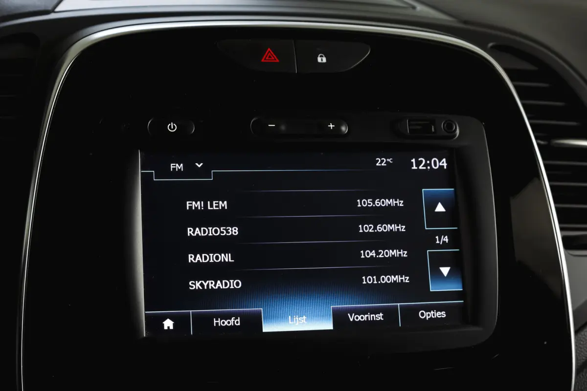 1.2 TCe 120 PK Intens - Automaat | Trekhaak | Cruise | Stoelverw. | PDC | NAV | ECC | LED | LM 17" |