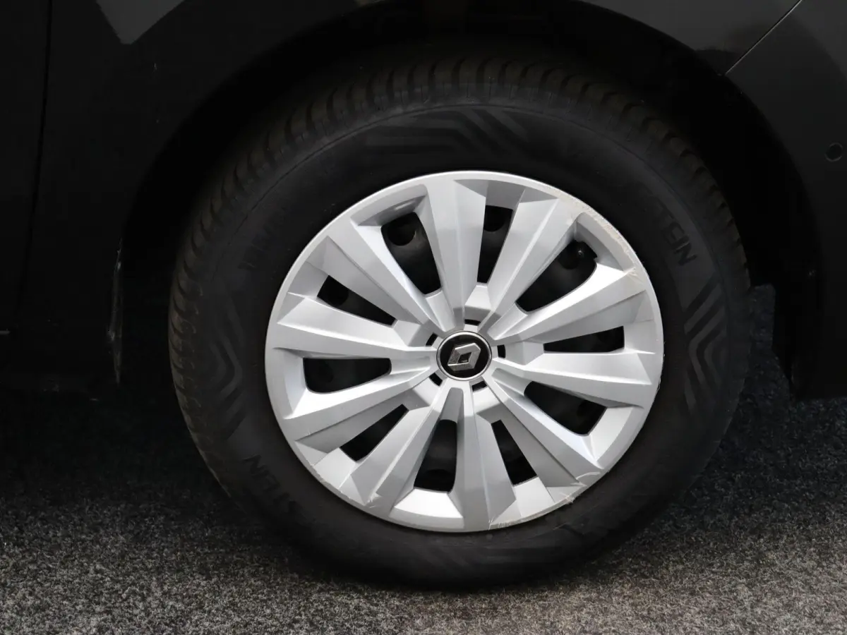 1.5 dCi 95 Comfort + | Airco | Cruise control | Apple carplay | Achteruitrij camera |