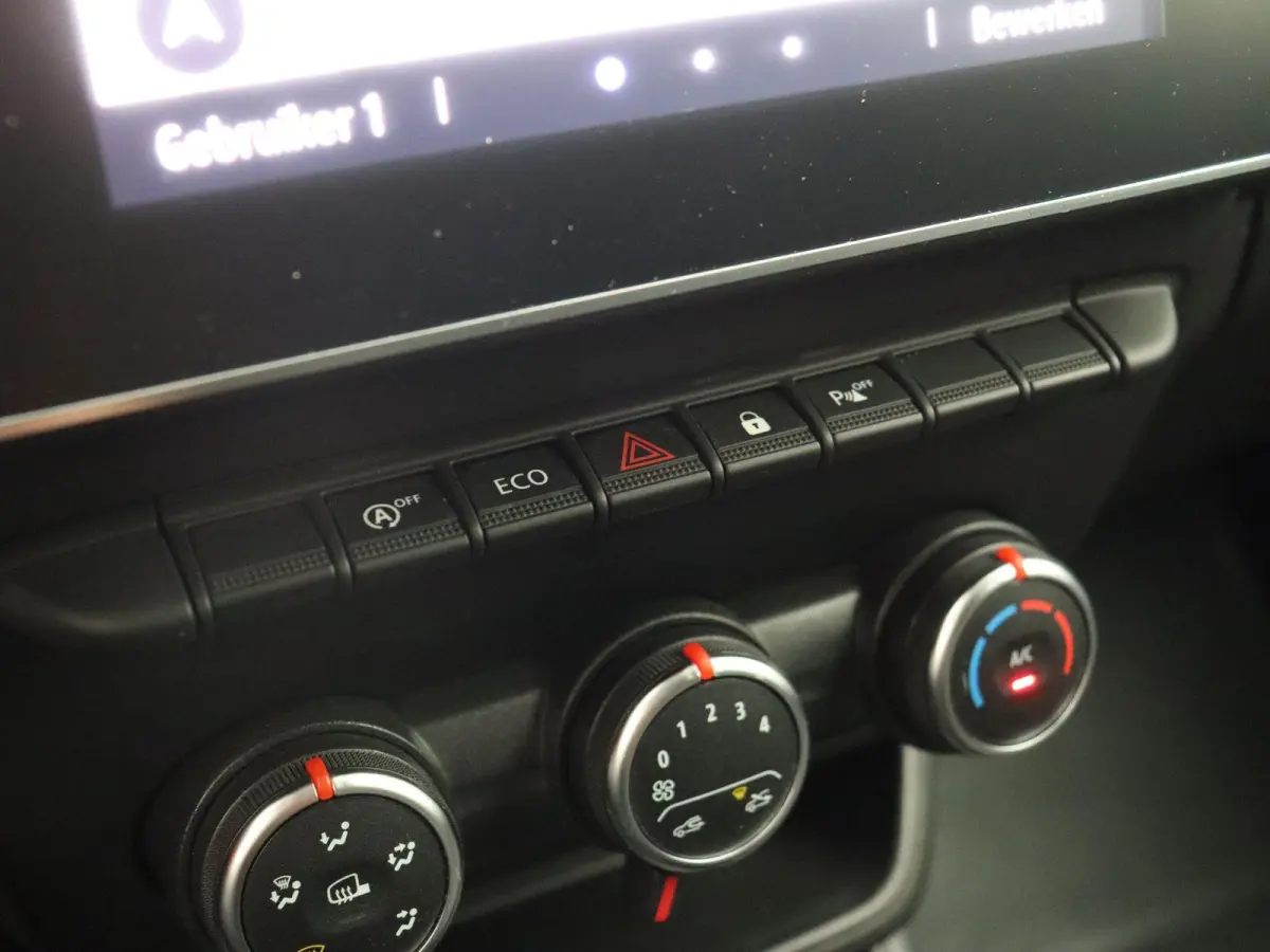 1.5 dCi 95 Comfort + | Airco | Cruise control | Apple carplay | Achteruitrij camera |
