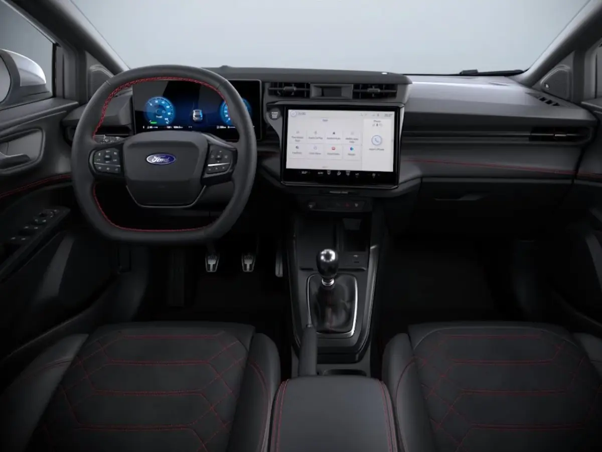 1.0 EcoBoost ST-Line X | Armsteun voor | Bang & Olufsen Sound System | Buitenspiegels elektrisch inklapbaar